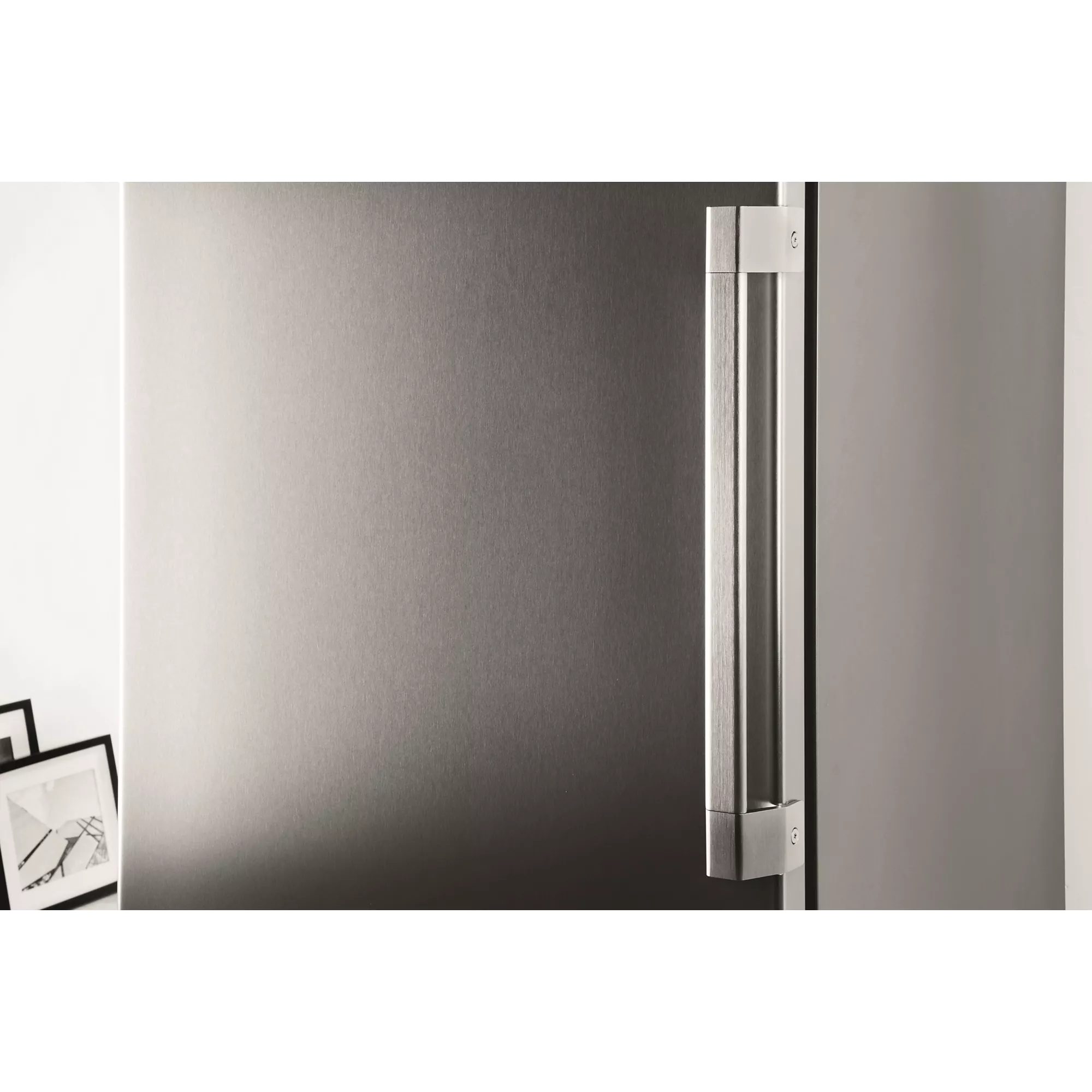 Congélateur armoire WHIRLPOOL UW8F2CXBIN2 – Image 10