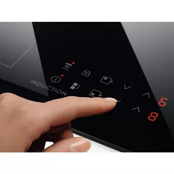 Domino induction ELECTROLUX LIT30230C – Image 2