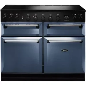 Piano de cuisson induction AGA Masterchef Deluxe 110 Dartmouth Blue : puissance, précision et design élégant bleu pour une cuisine haut de gamme.